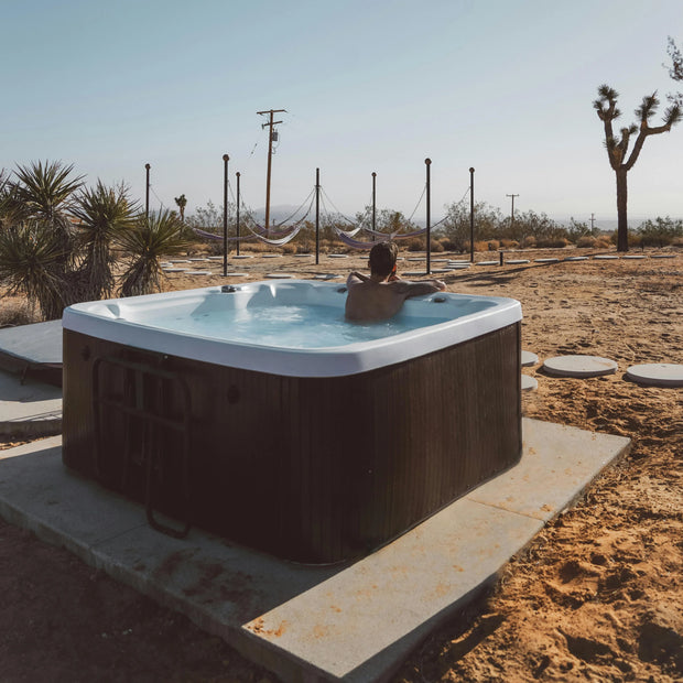 Modern Luxury Spa Massage Hot tub Outdoor